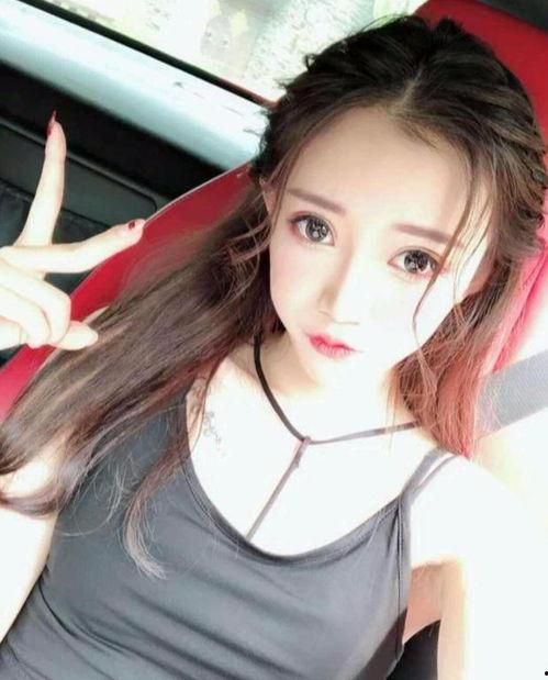 快手女主播自拍,揭秘网络红人的时尚风采